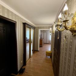Фото Апартаменты на улице М. Халилова 10