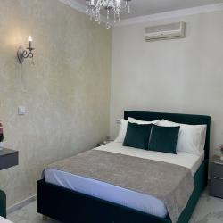 Номер люкс с 1 двуспальной кроватью