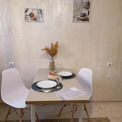 Фото Апартаменты на улице Рогожникова 5