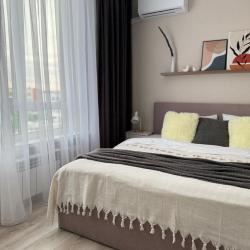 Фото Апартаменты на улице Алая 15