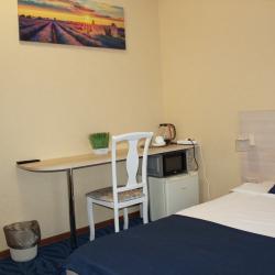 Номер стандарт с 1 двуспальной кроватью