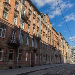 Фото Апартаменты на переулке Басков 32