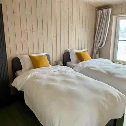 Фото Отель Коттедж с сауной и камином