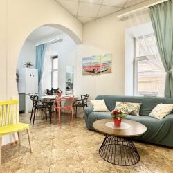 Фото Апартаменты InRoomSPb на Невском проспекте 172/1