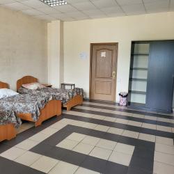 Кровать в 3-местном общем номере