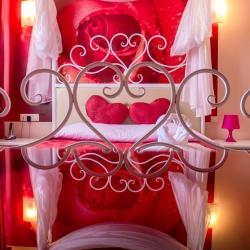 Номер люкс с 1 двуспальной кроватью