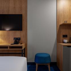 Cosmos Omsk Hotel (Космос Омск) — 761d4a28e95f1e3ccc1962f8cb50fdfc