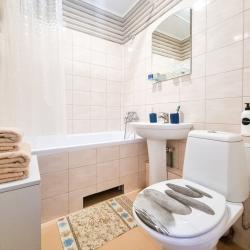 Фото Отель LovelyHome 39 (ЛавлиХоум 39) на улице Багратиона 126