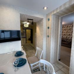 Фото Отель Tolstoy Apart (Толстой Апарт) на улице Демонстрации 38