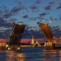 2-комнатные апартаменты улучшенные Невский проспект, дом 103