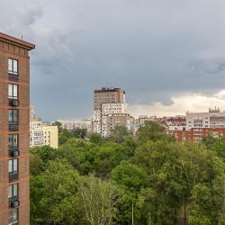 1-комнатные апартаменты студия Максима Горького 23А