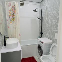 Фото Апартаменты на улице Урицкого 3