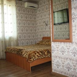 Номер стандарт с 1 двуспальной кроватью