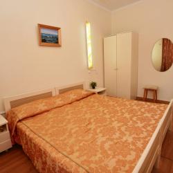 4-местный номер люкс Янтарь