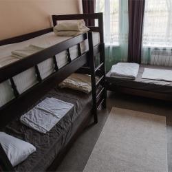Кровать в 3-местном общем номере