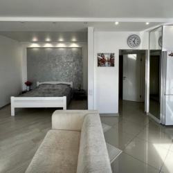 Фото Апартаменты на улице Приморская 37