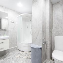 Фото Апартаменты Стильные на улице П. Шарова 3к1