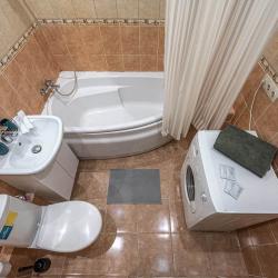 Фото Апартаменты на улице Серова 45