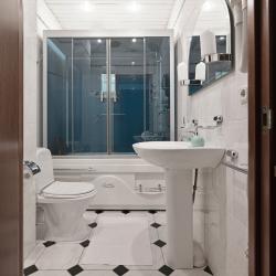 Фото Отель Victory Residence // Kamelia Apartment