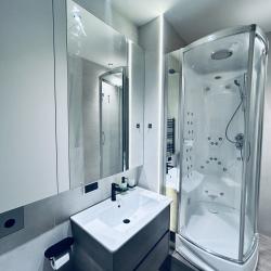 Фото Отель Apartament Сity (Апартамент Сити) на набережной Шелепехинская