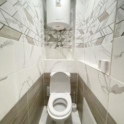 Фото Апартаменты на улице Братьев Жабровых 3