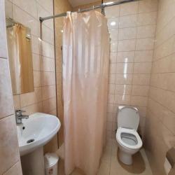 Фото Отель Гостевой дом Lifar (Лифар) Листопадная
