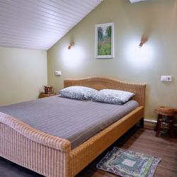 Семейный номер с собственной ванной комнатой