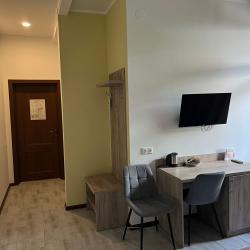 Номер комфорт с 1 двуспальной кроватью