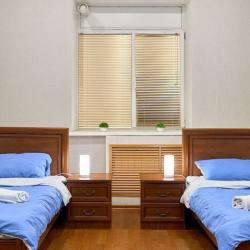 Комната стандарт с 4 односпальными кроватями (удобства на этаже)