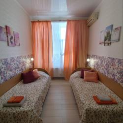 3-местный номер стандарт улучшенный с 2 односпальными кроватями