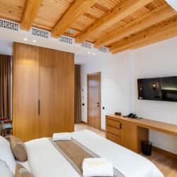 Номер стандарт с 1 двуспальной кроватью