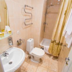 Кровать в 3-местном общем номере