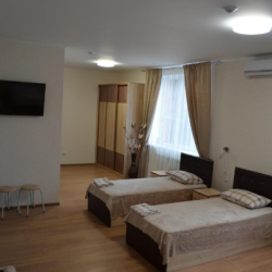 Номер стандарт с 5 односпальными кроватями