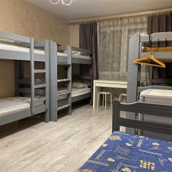 Кровать в 7-местном общем женском номере