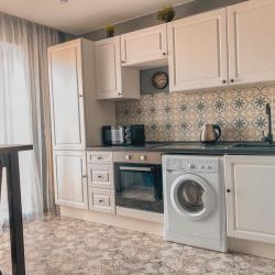 Фото Рядом➤ Дизайнерские апартаменты на Университетской набережной