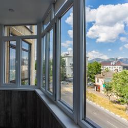 Фото Отель LetoApart (ЛетоАпарт) на улице Лейтенанта Шмидта 17-10