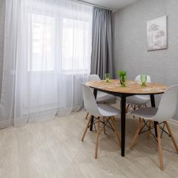 Фото Апартаменты на улице Николая Баженова 1