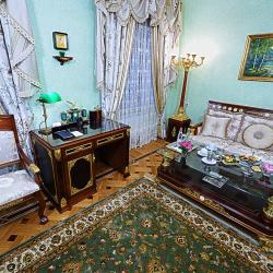 3-комнатные апартаменты люкс Президентский (с завтраком)