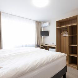 АМАКС Бизнес с двумя односпальными кроватями