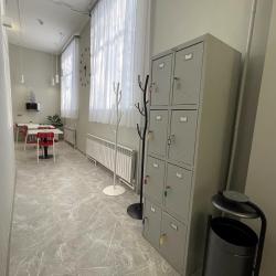 Кровать в 18-местном общем номере