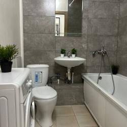 Фото Отель DreamHouse (ДримХаус) на улице Спутников 16/4