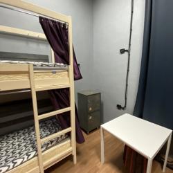 Кровать в общем 4-местном женском номере