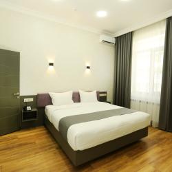 Фото Отель Parklane (Парклайн)