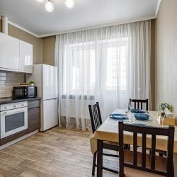 Фото Апартаменты на улице Казбекская 3