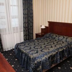 Номер стандарт с 1 двуспальной кроватью