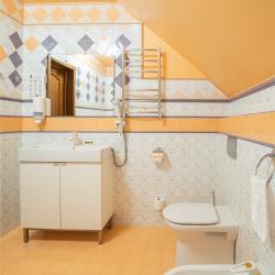 Трехкомнатный Дом 3 с кухней и гостиной