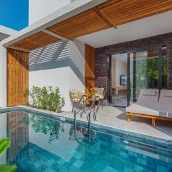 SEA VILLAGE SUPERIOR PRIVATE POOL NEW