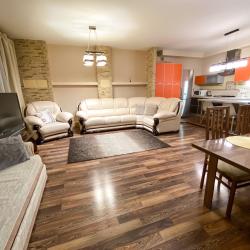 Фото Симбирские апартаменты на улице Фурманова 39/58