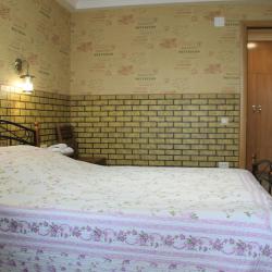 Фото Апартаменты на улице Широкая 36