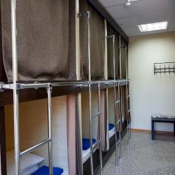 Кровать в 10-местном капсульном общем номере (удобства на этаже)